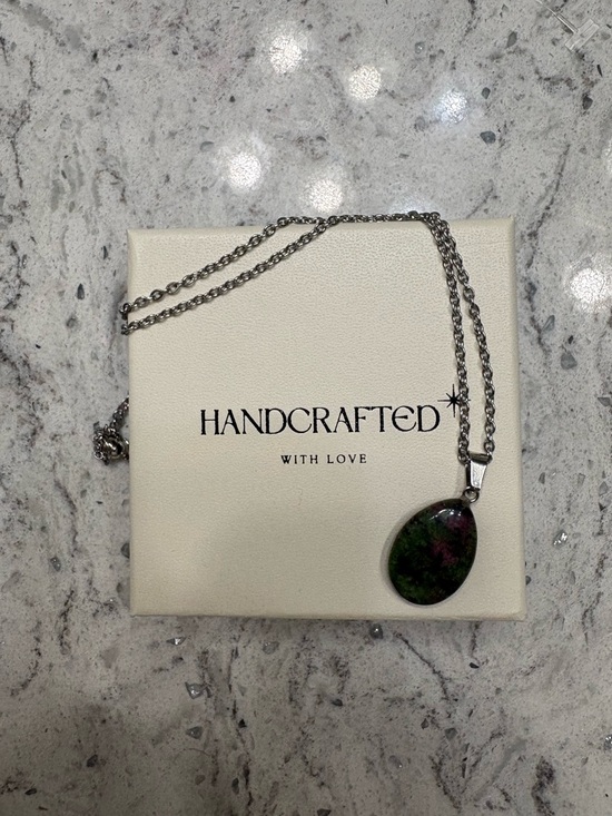 Hand Crafted Jewelry - Hand Crafted Green and Pink Oval Jade Pendant Necklace and Earrings Set